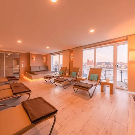 Apartment Mueritz Utkiek - Mit Seeblick & Balkon In Der Hafenresidenz